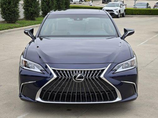 Nightfall Mica 2025 Lexus ES 300h Premium