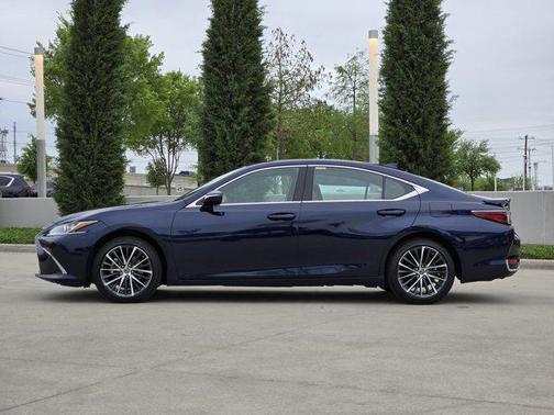 Nightfall Mica 2025 Lexus ES 300h Premium