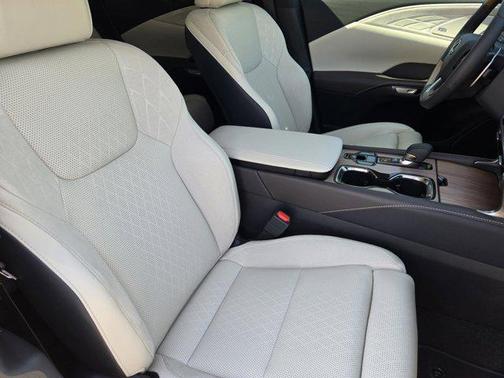 Eminent White Pearl 2026 Lexus RX 350 Luxury
