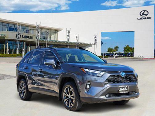 2023 Toyota RAV4 Hybrid XLE Premium