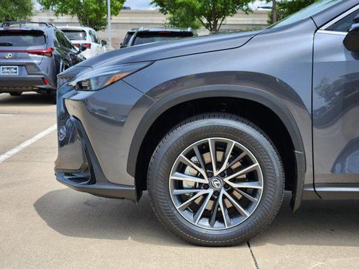 2025 Lexus NX 250 Premium