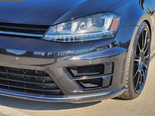 2017 Volkswagen Golf R 2.0T DSG