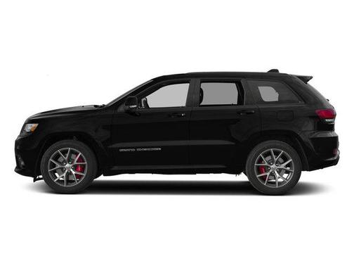 Diamond Black Crystal Pearlcoat 2017 Jeep Grand Cherokee SRT