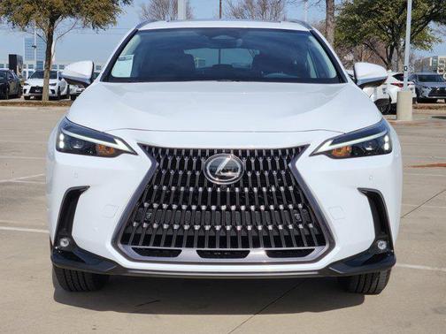 2026 Lexus NX 450h+ Premium