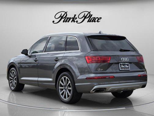 2019 Audi Q7 45 Premium Plus