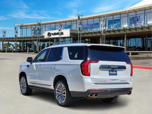 2023 GMC Yukon Denali Ultimate