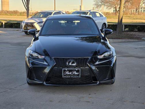 2018 Lexus IS 300 Base
