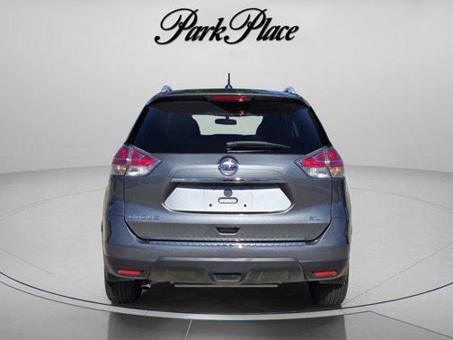 Gun Metallic 2015 Nissan Rogue SL
