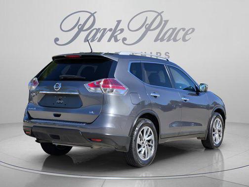 Gun Metallic 2015 Nissan Rogue SL