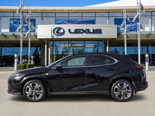 2025 Lexus UX 300h F SPORT Handling