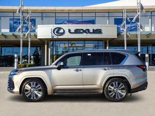 2026 Lexus LX 600 Luxury