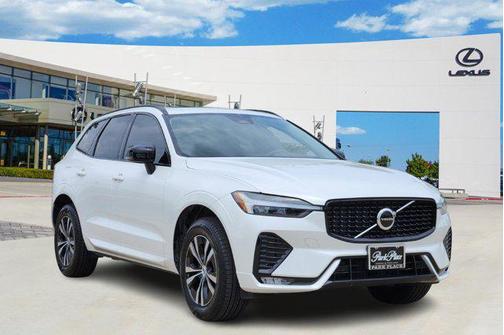2025 Volvo XC60 B5 Core