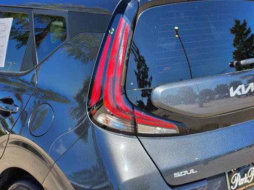 2023 Kia Soul EX