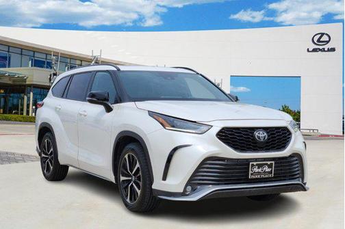 2021 Toyota Highlander XSE