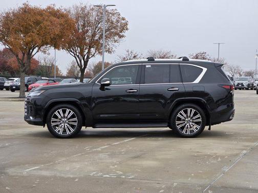 2026 Lexus LX 600 Luxury