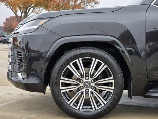 2026 Lexus LX 600 Luxury