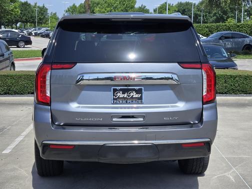 Satin Steel Metallic 2022 GMC Yukon SLT