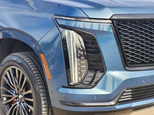 2025 Cadillac Escalade ESV Sport Platinum