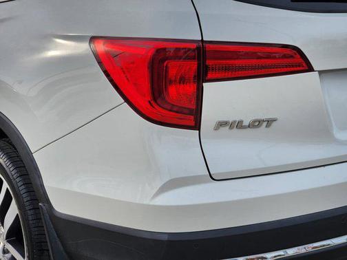 2018 Honda Pilot Elite