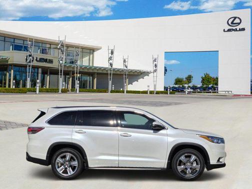 2016 Toyota Highlander Limited Platinum