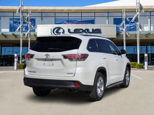 2016 Toyota Highlander Limited Platinum