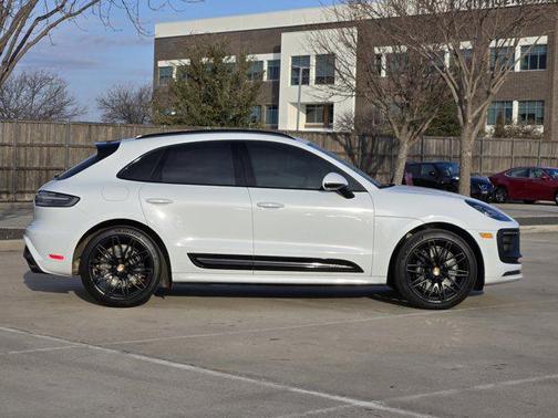 2022 Porsche Macan GTS