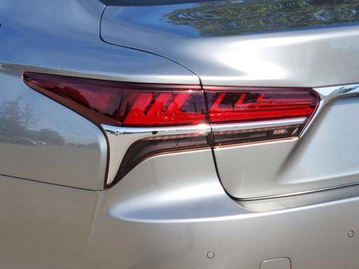 2019 Lexus LS 500 Base