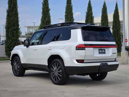 Eminent White Pearl 2025 Lexus GX 550 Luxury+