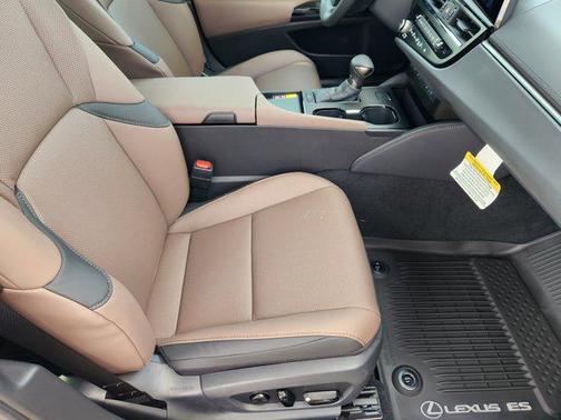 2025 Lexus ES 350 Base