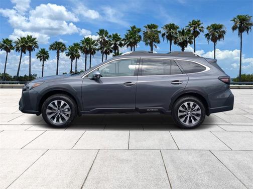 2025 Subaru Outback Touring