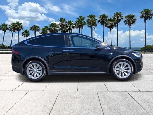 2018 Tesla Model X 100D