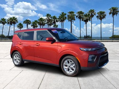 2022 Kia Soul LX