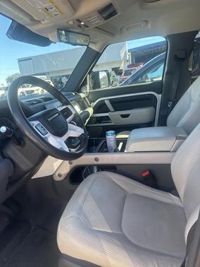 2023 Land Rover Defender First Edition