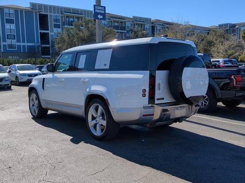 2023 Land Rover Defender First Edition