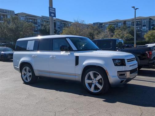 2023 Land Rover Defender First Edition