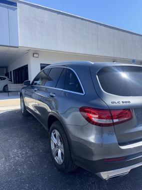 2018 Mercedes-Benz GLC 300 Base