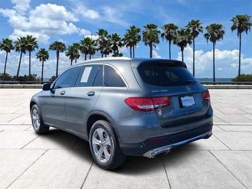 2018 Mercedes-Benz GLC 300 Base