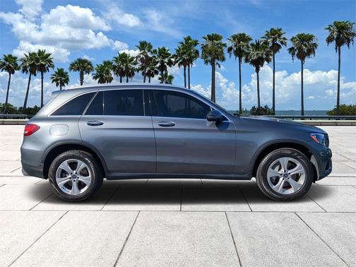 2018 Mercedes-Benz GLC 300 Base