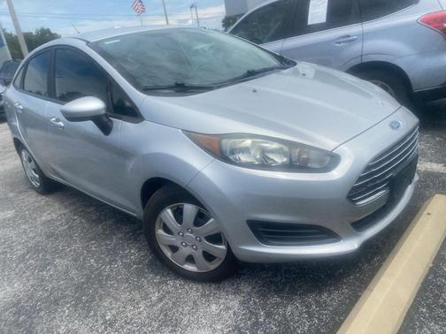 2016 Ford Fiesta S