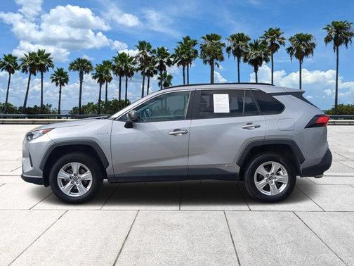 2020 Toyota RAV4 Hybrid LE