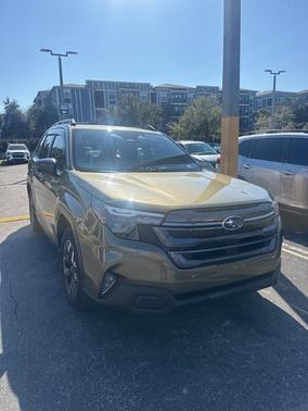 2025 Subaru Forester Premium