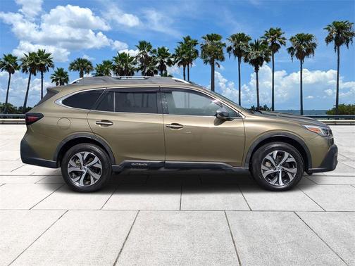 2021 Subaru Outback Touring