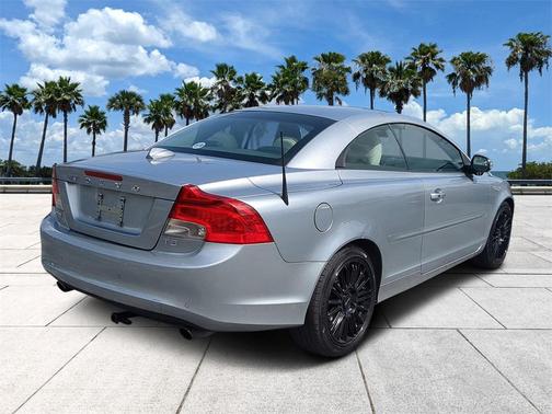2013 Volvo C70 T5 Premier Plus