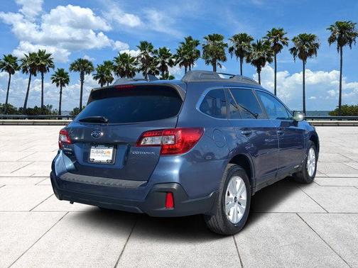 2018 Subaru Outback 2.5i Premium
