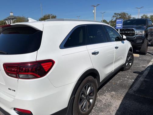 2019 Kia Sorento EX