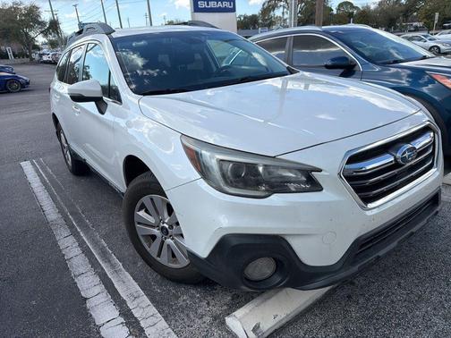 2018 Subaru Outback 2.5i Premium