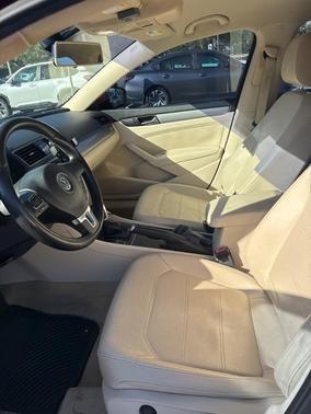 2015 Volkswagen Passat 