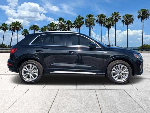 2023 Audi Q3 45 S line Premium