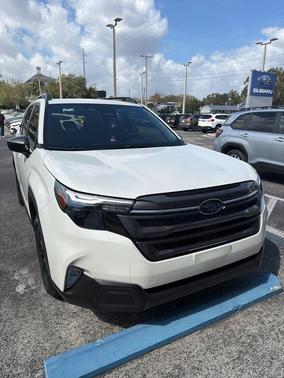 2025 Subaru Forester Premium
