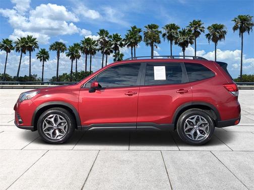 2024 Subaru Forester Premium